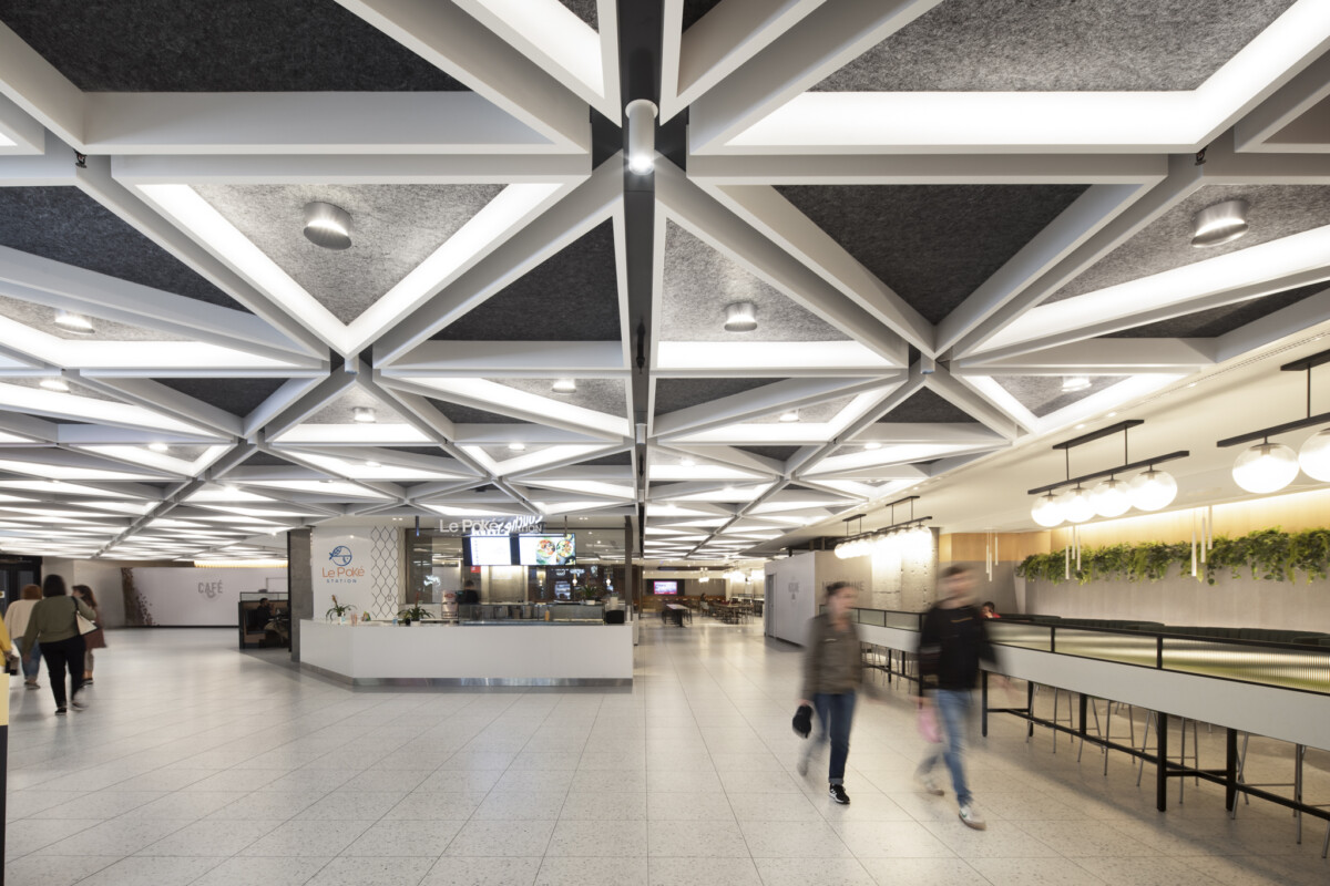 Beautiful interior architecture using AERO:Form Trilateral Open Cell products by Maxxit