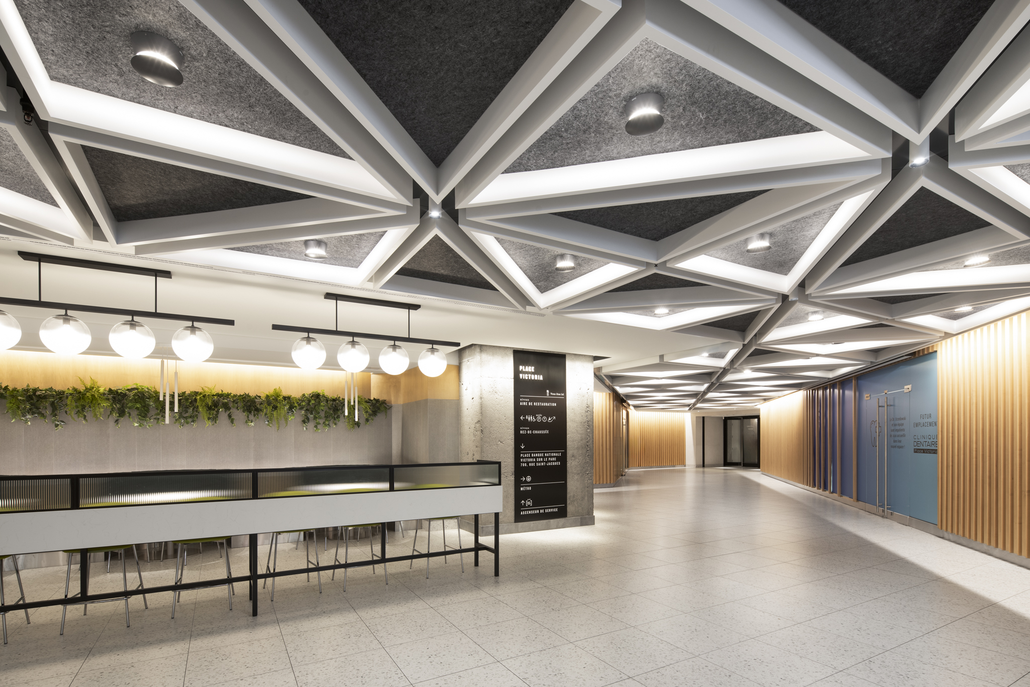 AERO:Form Trilateral Open Cell ceilings